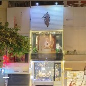 Cho thuê MBKD phố Kim Mã, Ba Đình, Hà Nội. DT 50m x7 tầng, MT 4,2 m, giá thuê 55 triệu/tháng (CTL)